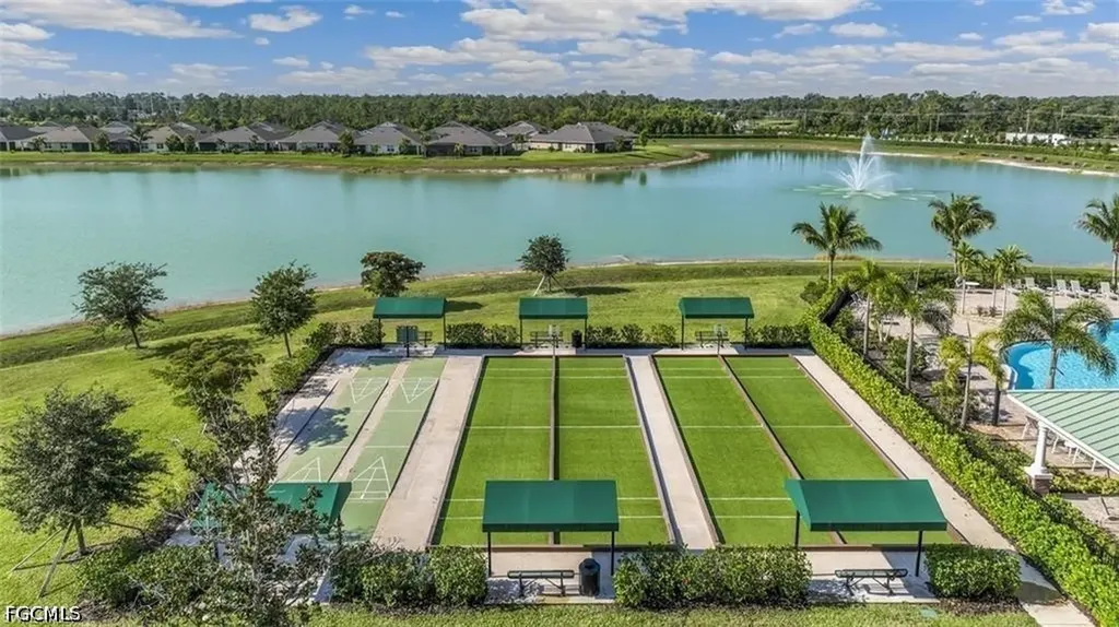 3944 Crosswater Drive North Fort Myers FL 33917