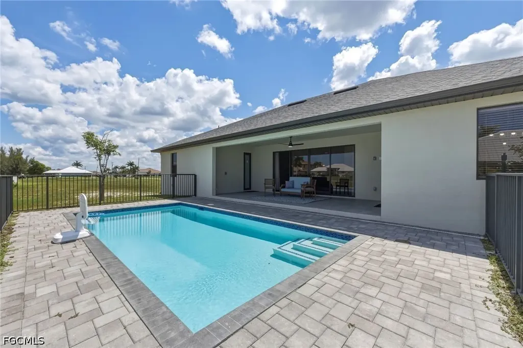 2830 NW 46th Place Cape Coral FL 33993