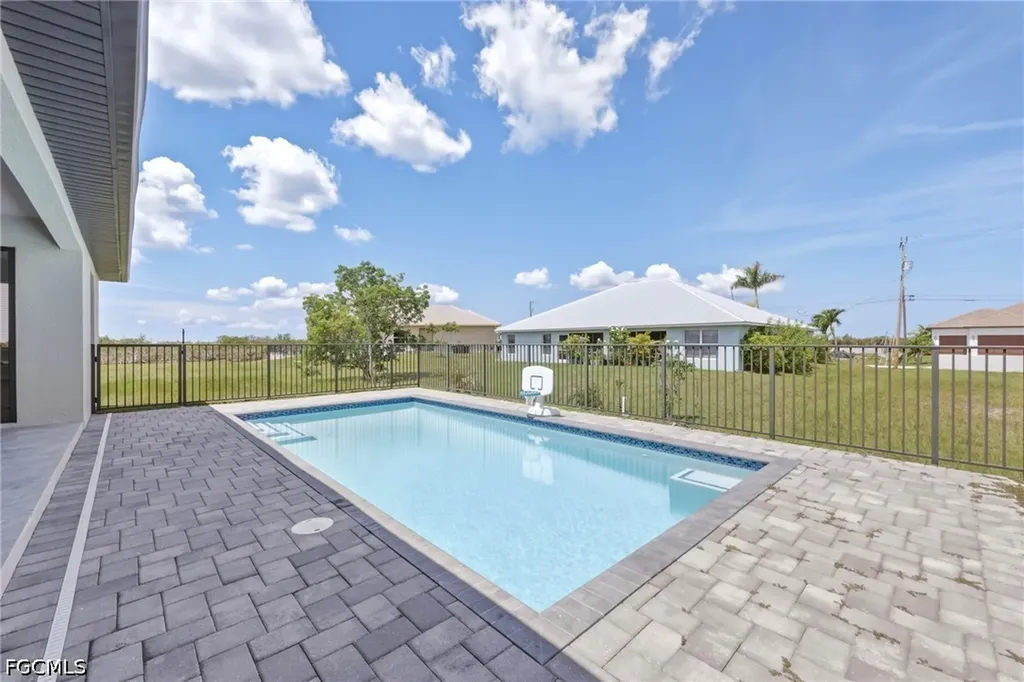 2830 NW 46th Place Cape Coral FL 33993