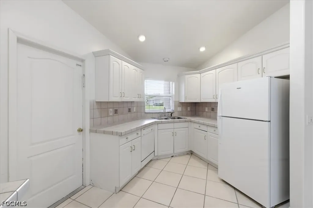 4149 SW 7th Place Cape Coral FL 33914