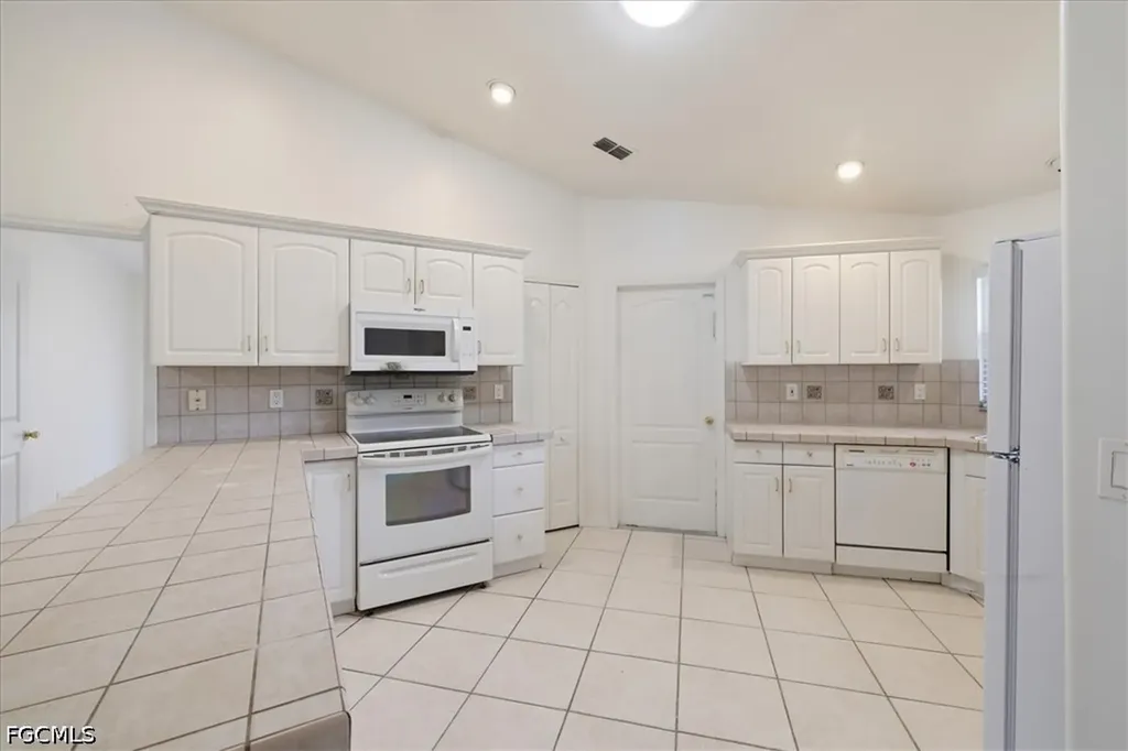 4149 SW 7th Place Cape Coral FL 33914