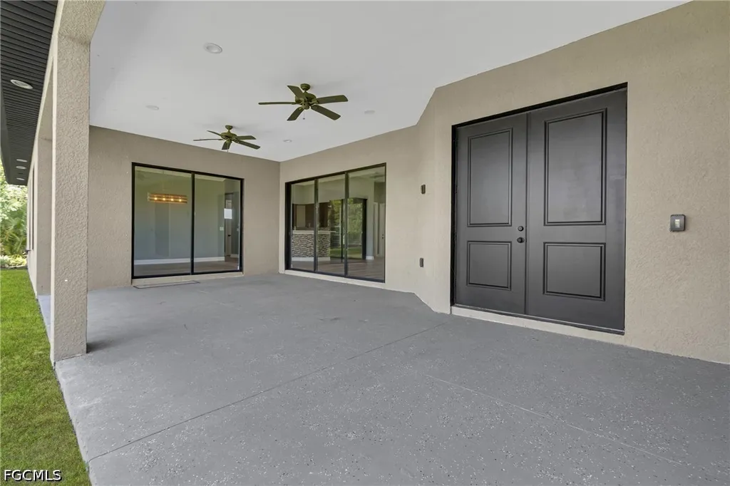1109 Rush Avenue Lehigh Acres FL 33972