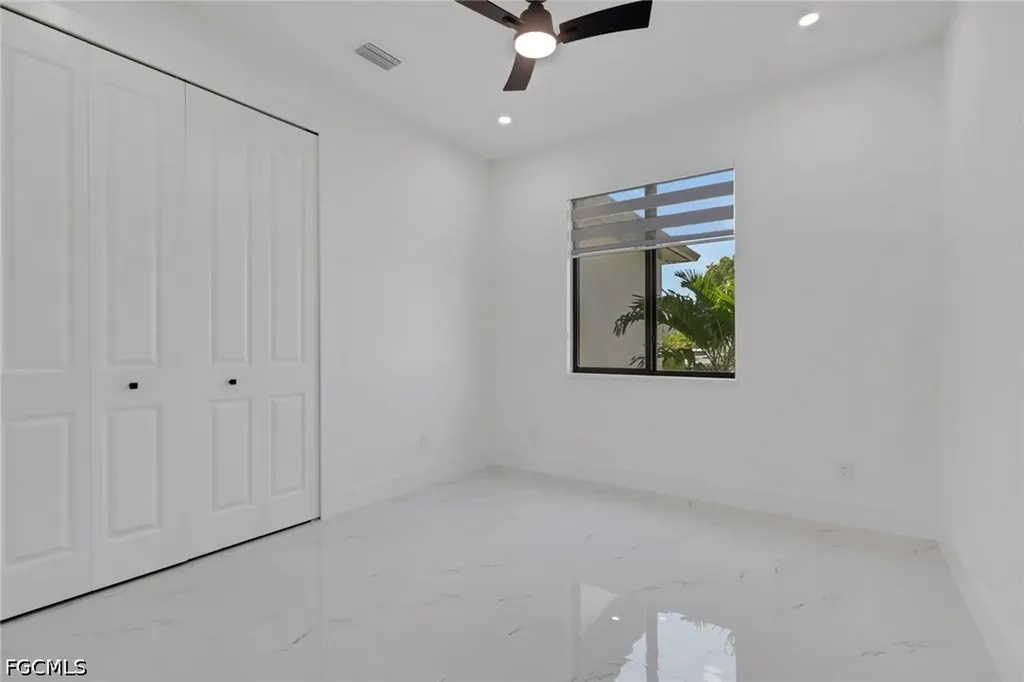 407 SE 16th Street Cape Coral FL 33990