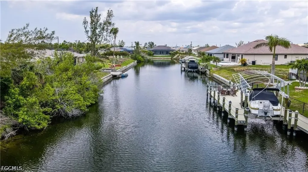3429 SW 17th Place Cape Coral FL 33914