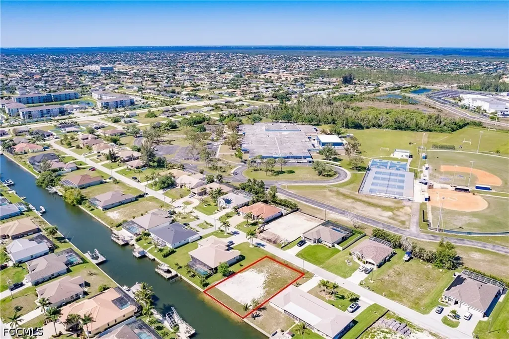 3429 SW 17th Place Cape Coral FL 33914