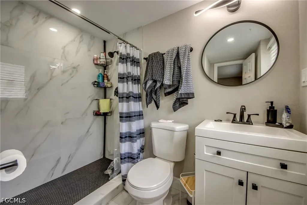 2544 1st Street Fort Myers FL 33901
