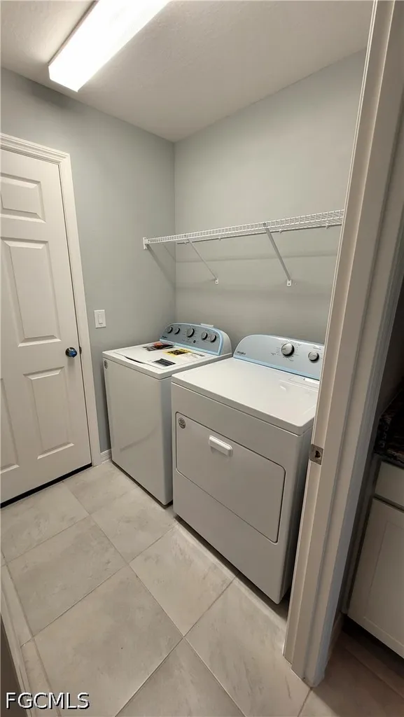 3002 NE 7th Avenue Cape Coral FL 33909