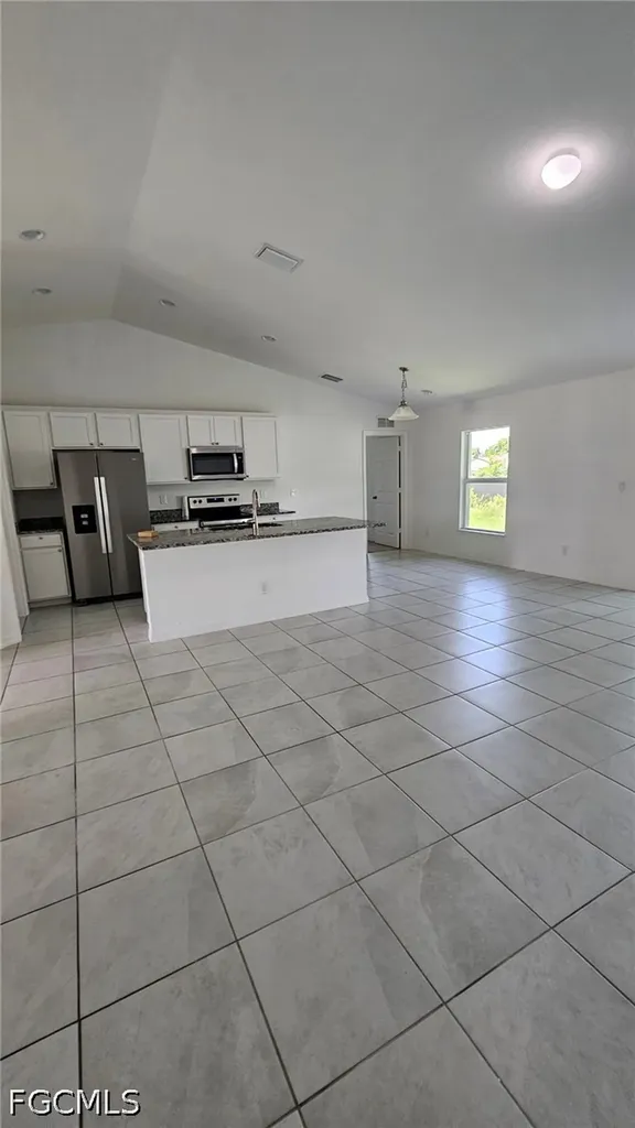 3002 NE 7th Avenue Cape Coral FL 33909