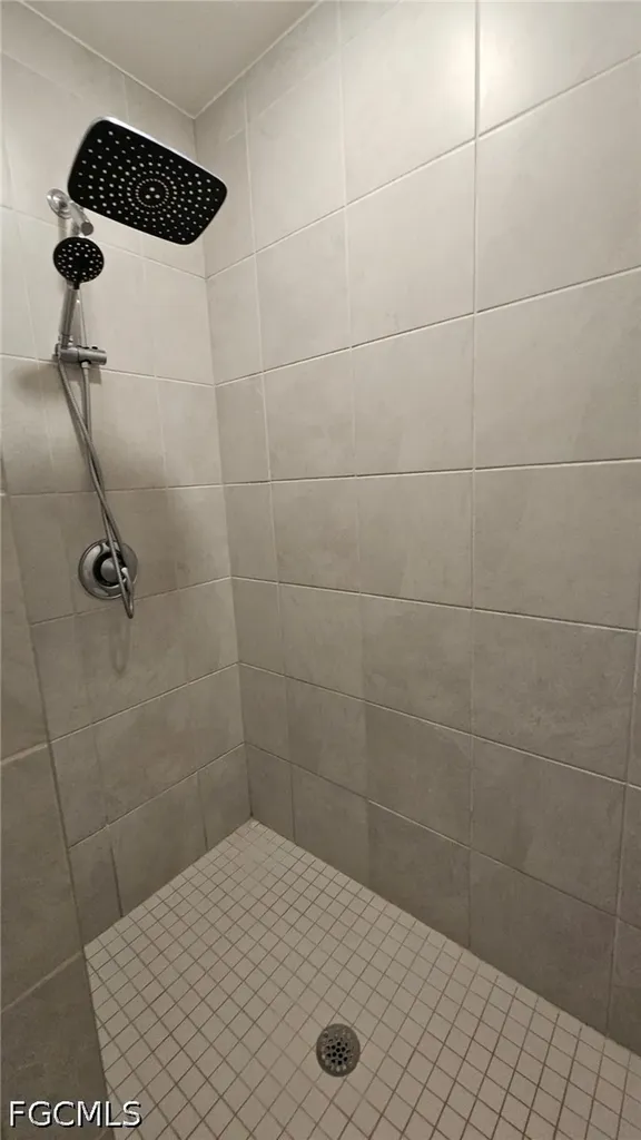 3002 NE 7th Avenue Cape Coral FL 33909