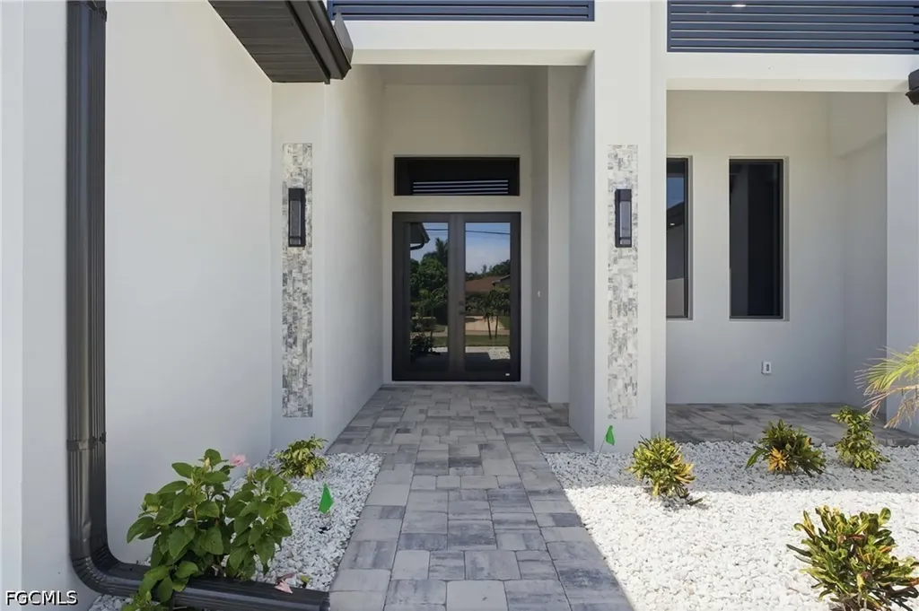2306 SW 16th Terrace Cape Coral FL 33991