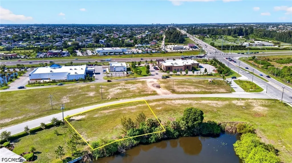 1483 SW 6th Terrace Cape Coral FL 33991