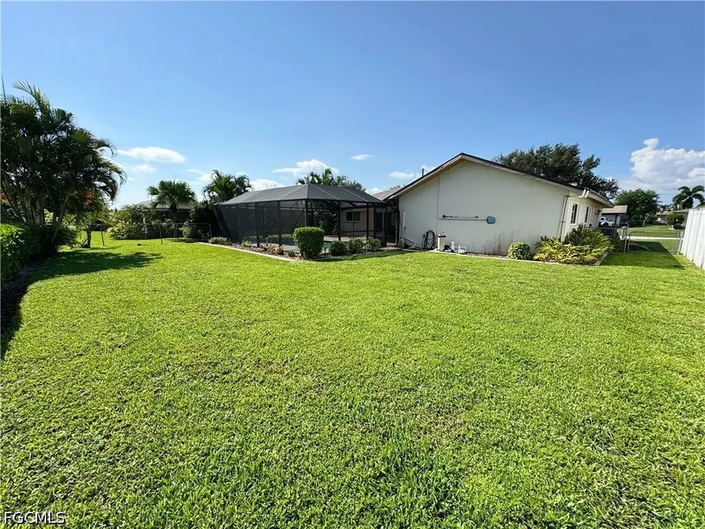 1311 SE 30th Terrace Cape Coral FL 33904
