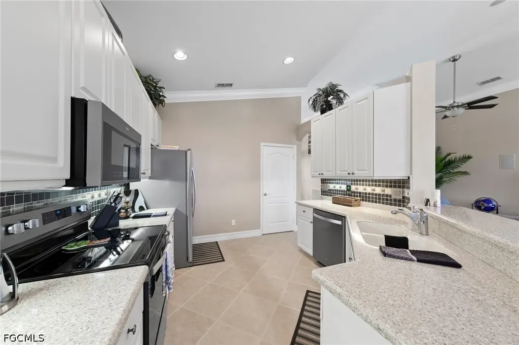15586 Alton Drive Fort Myers FL 33908