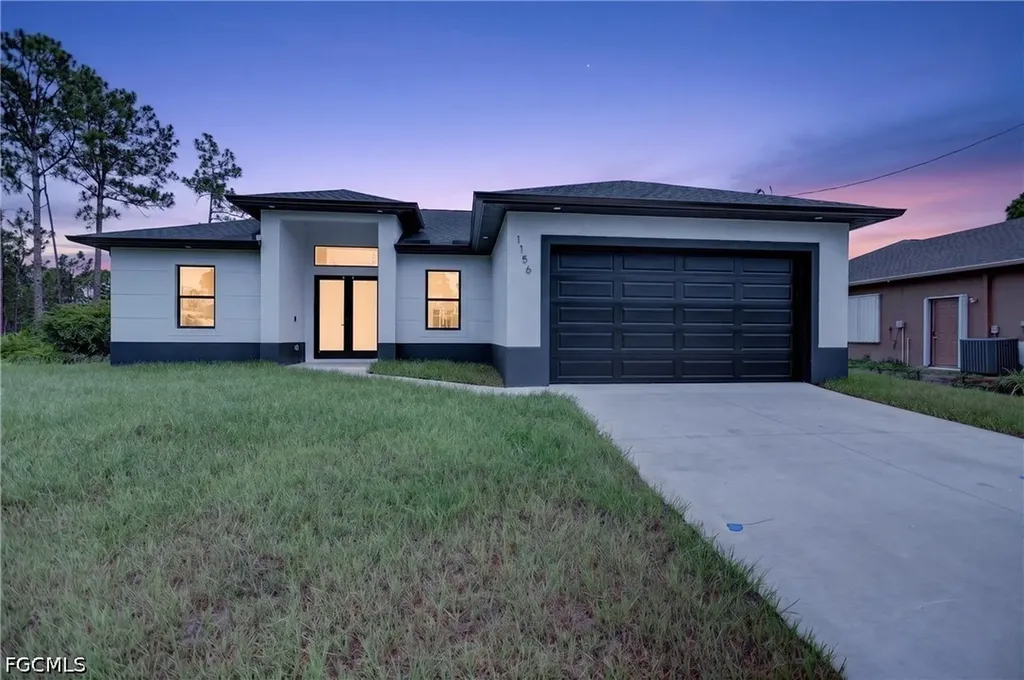 1156 Damen Street E Lehigh Acres FL 33974