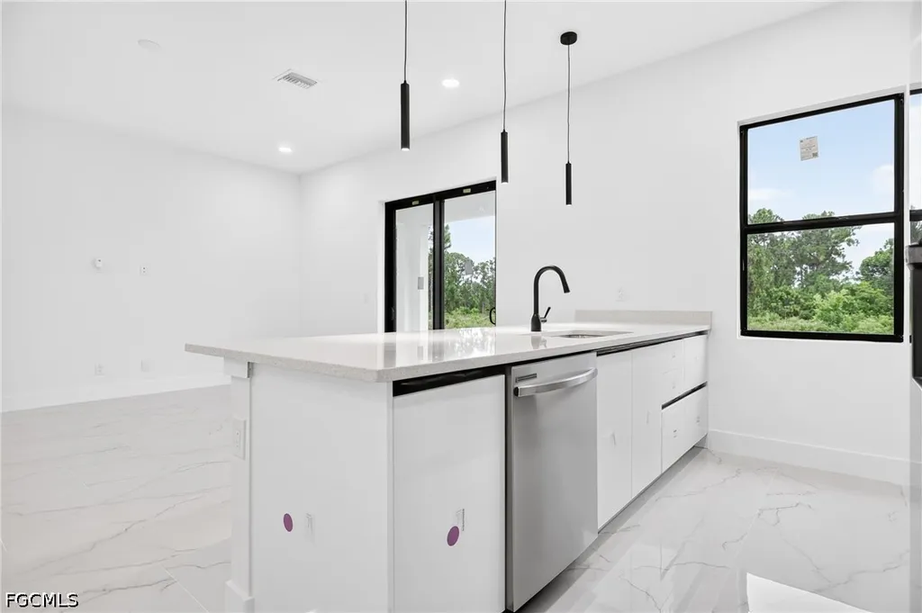 1156 Damen Street E Lehigh Acres FL 33974