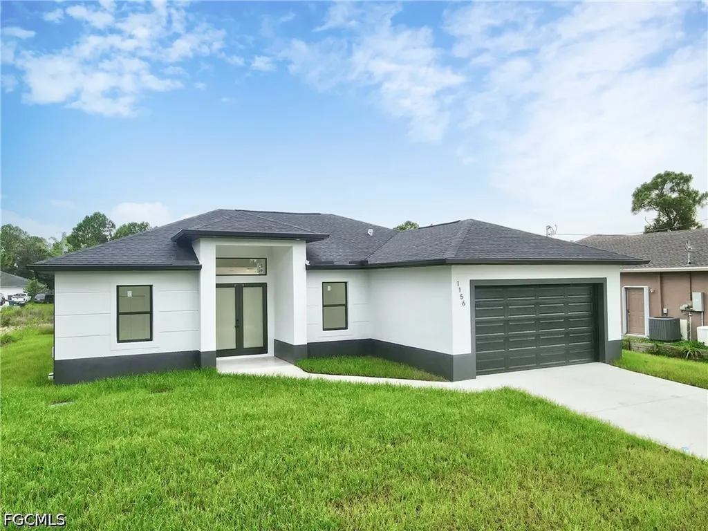 1156 Damen Street E Lehigh Acres FL 33974