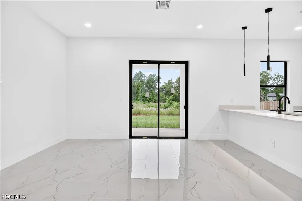 1156 Damen Street E Lehigh Acres FL 33974