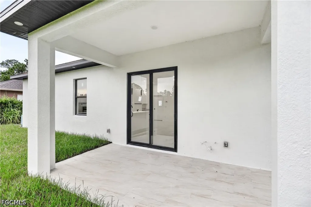 1156 Damen Street E Lehigh Acres FL 33974
