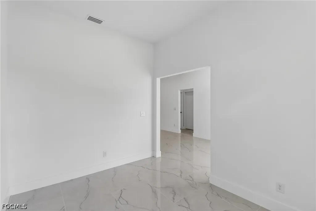 1156 Damen Street E Lehigh Acres FL 33974