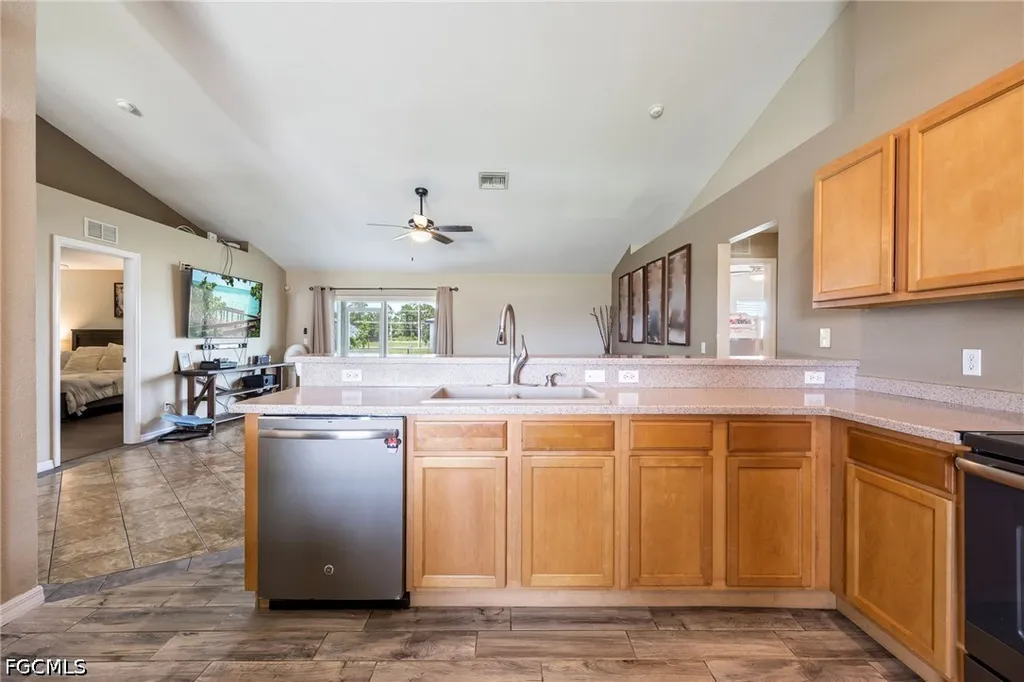 1605 NW 23rd Street Cape Coral FL 33993