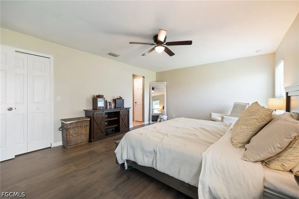 1605 NW 23rd Street Cape Coral FL 33993