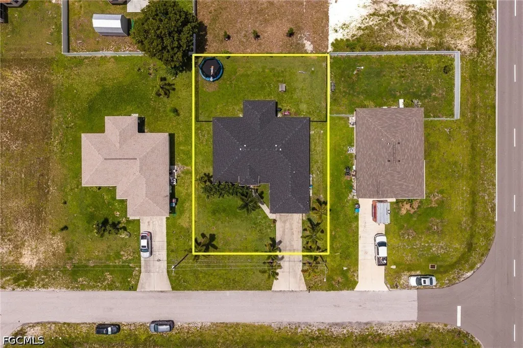 1605 NW 23rd Street Cape Coral FL 33993