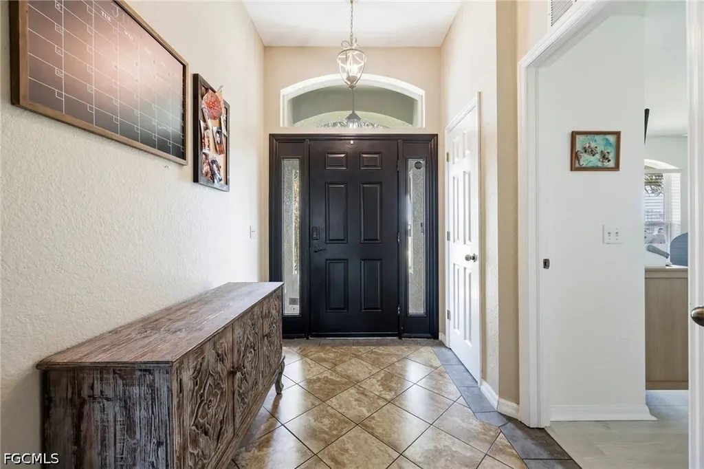 1605 NW 23rd Street Cape Coral FL 33993