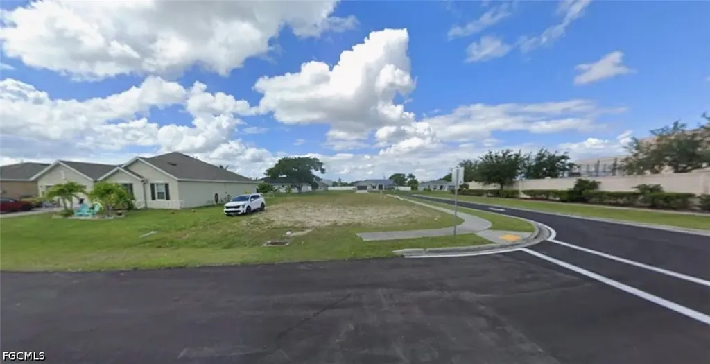 2606 SW 8th Court Cape Coral FL 33914