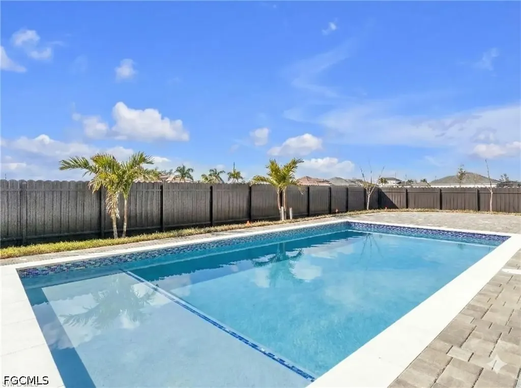 1015 NW 23rd Avenue Cape Coral FL 33993
