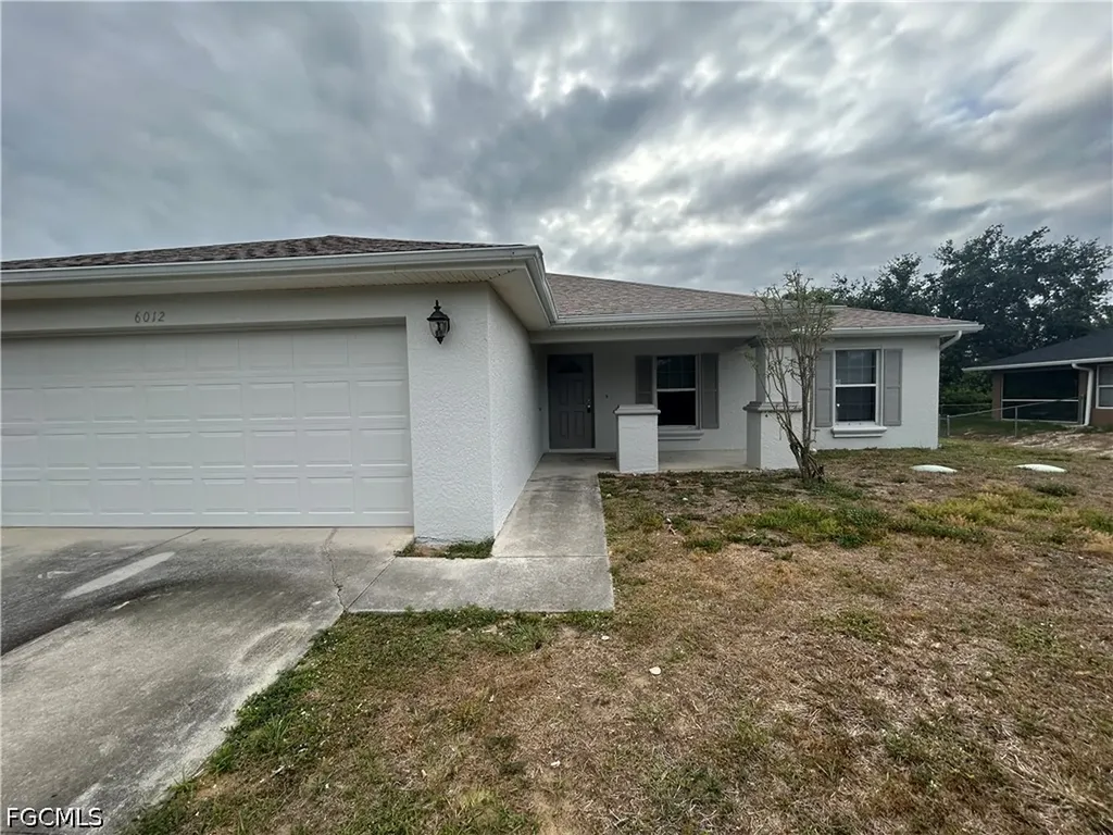 6012 Thrush Avenue Fort Myers FL 33905