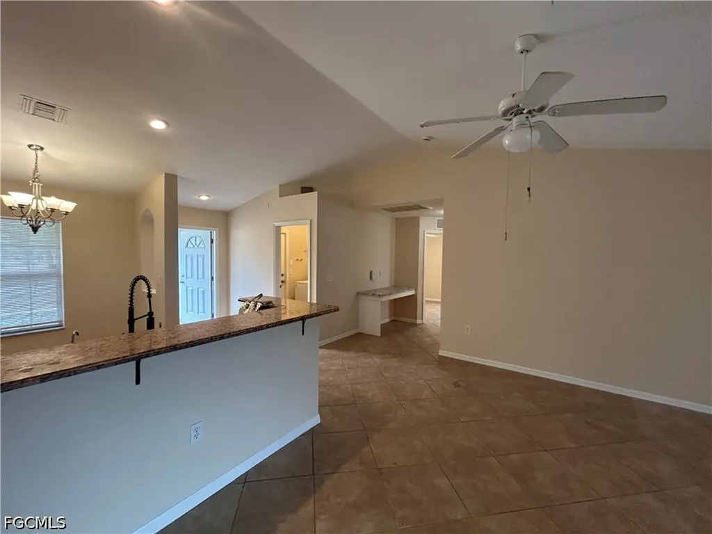 6012 Thrush Avenue Fort Myers FL 33905
