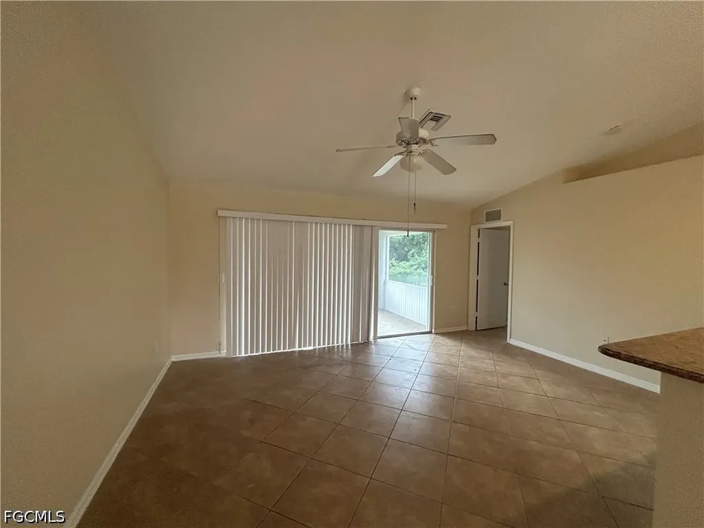 6012 Thrush Avenue Fort Myers FL 33905