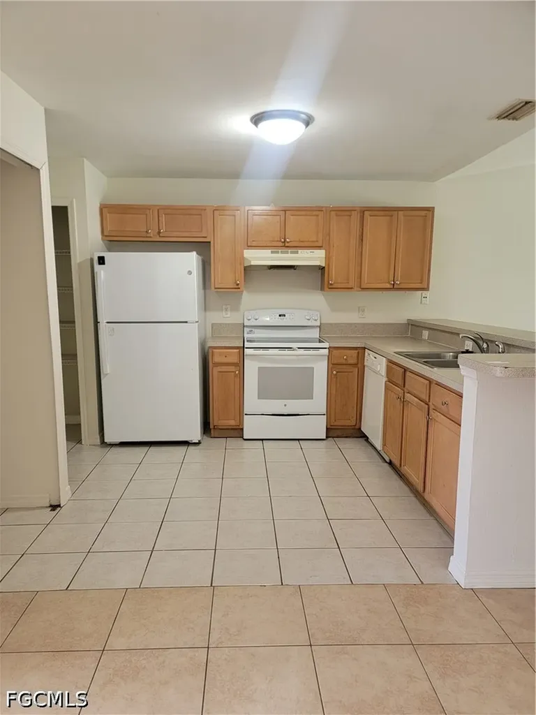 4511 30th Street SW Lehigh Acres FL 33973