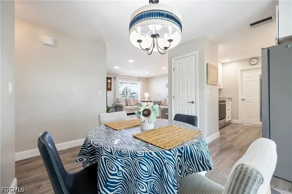 2138 Dominica Avenue Fort Myers FL 33905
