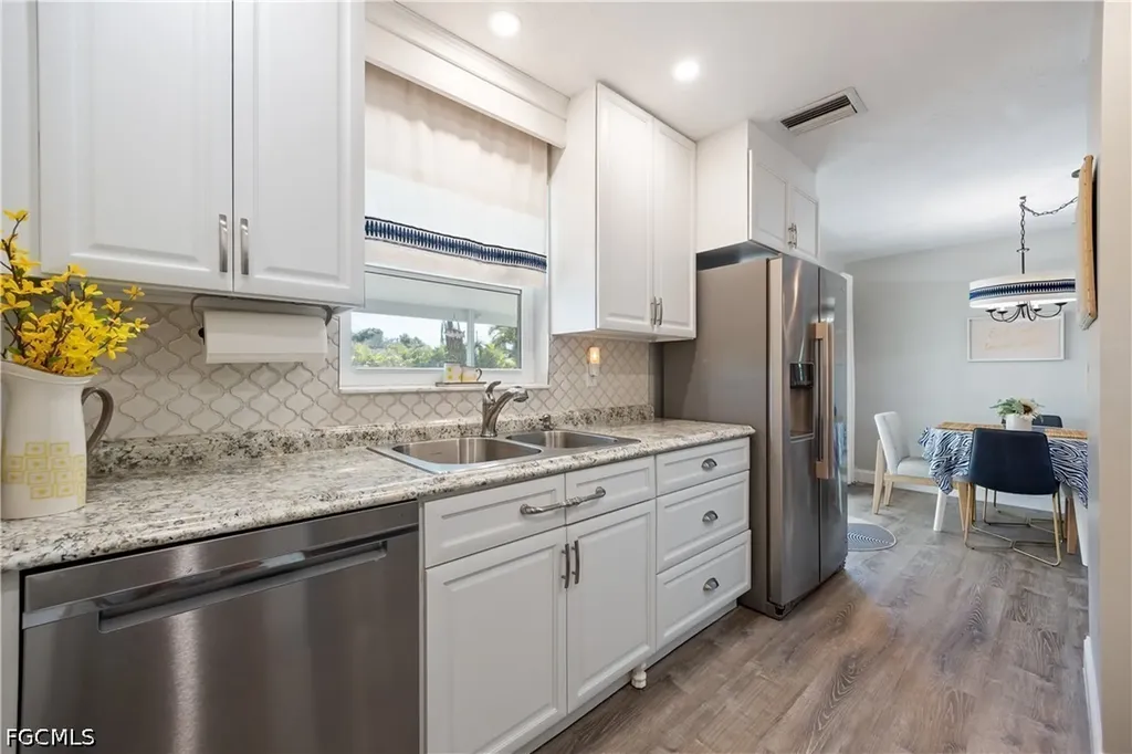 2138 Dominica Avenue Fort Myers FL 33905