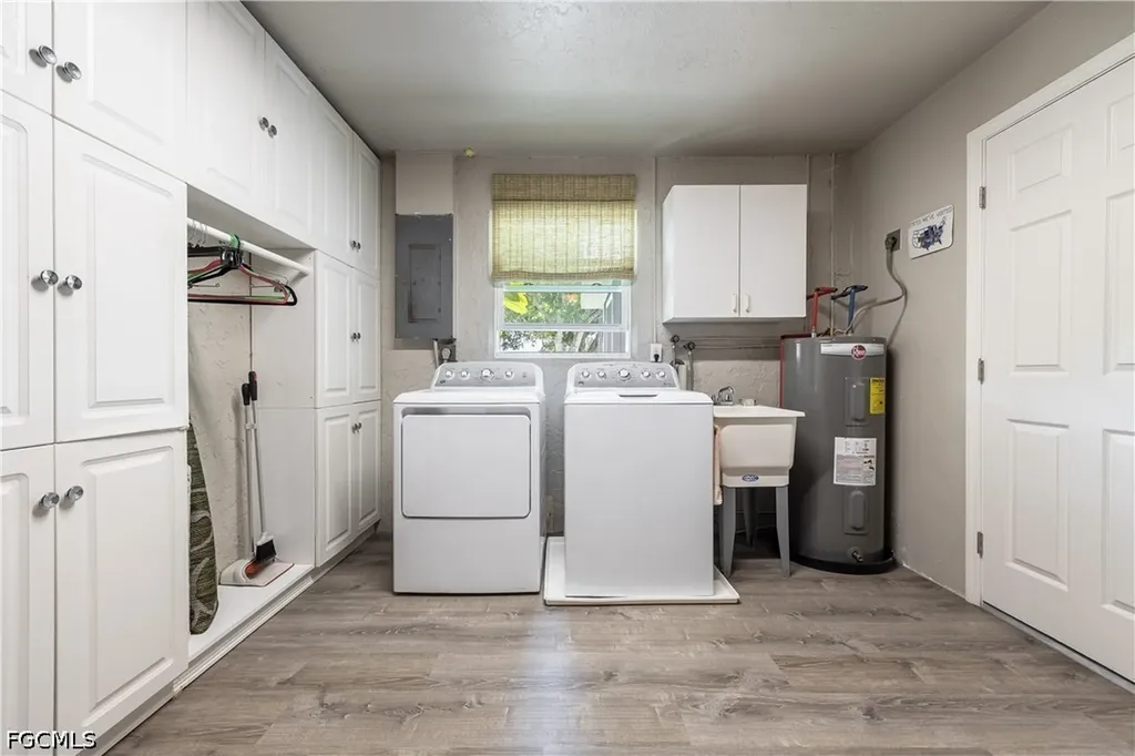 2138 Dominica Avenue Fort Myers FL 33905