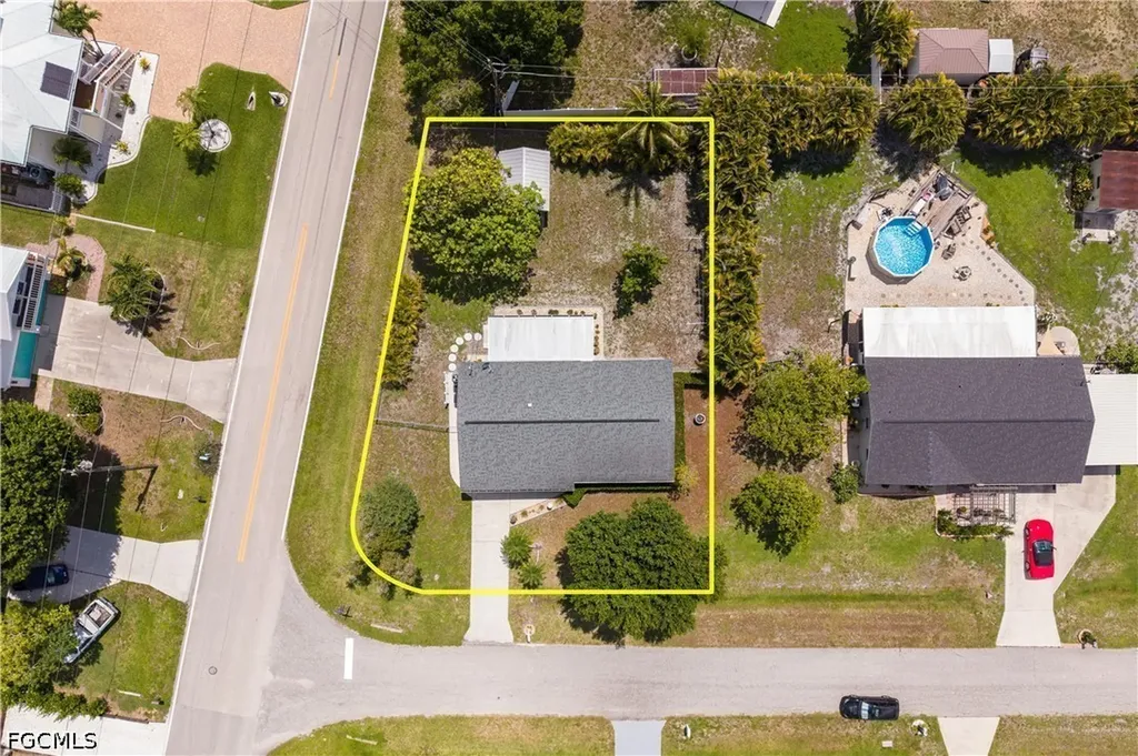 2138 Dominica Avenue Fort Myers FL 33905