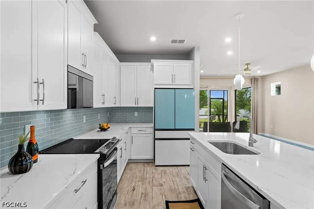 10288 Bonavie Cove Drive Fort Myers FL 33966