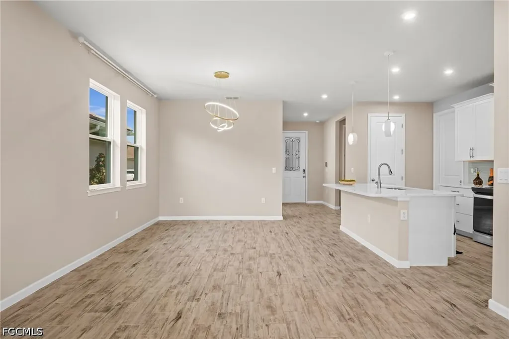 10288 Bonavie Cove Drive Fort Myers FL 33966