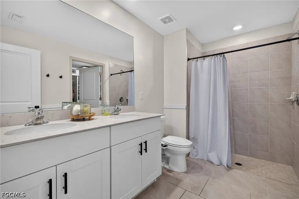 4085 San Clemente Court North Fort Myers FL 33917