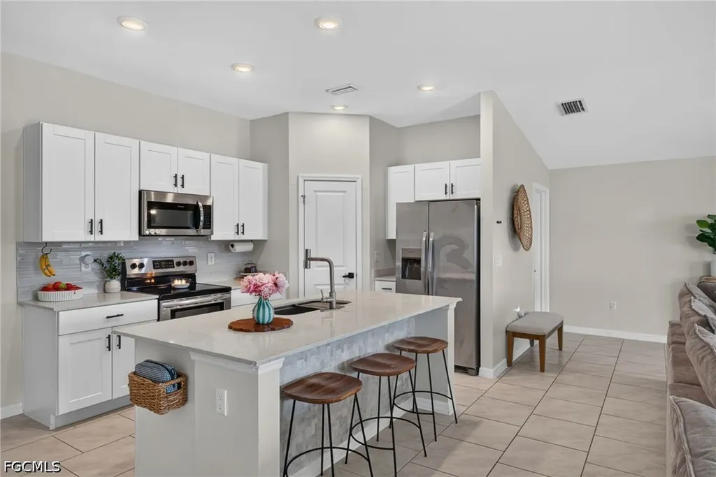 4085 San Clemente Court North Fort Myers FL 33917