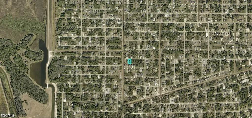3013 38th Street W Lehigh Acres FL 33971
