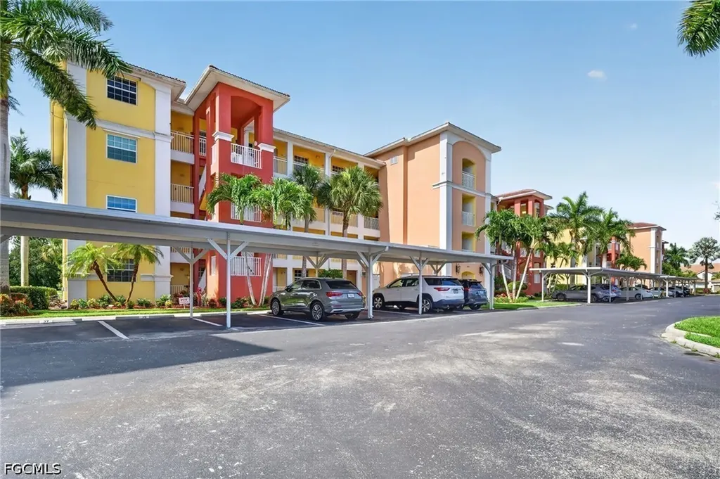Naples FL, 6820 Sterling Greens Place, Unit 402