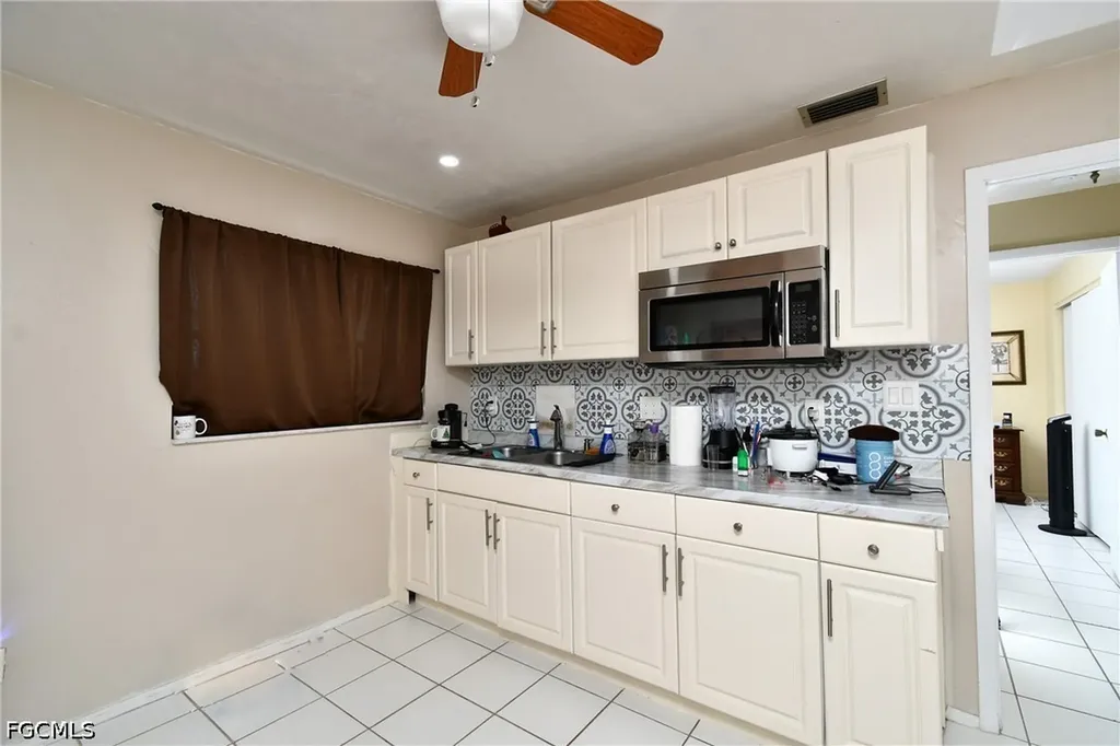 1701 Ridgecrest Street Lehigh Acres FL 33936
