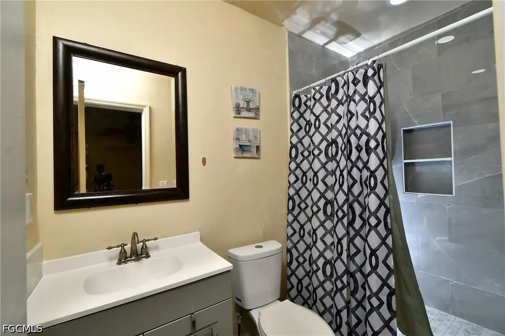 1701 Ridgecrest Street Lehigh Acres FL 33936