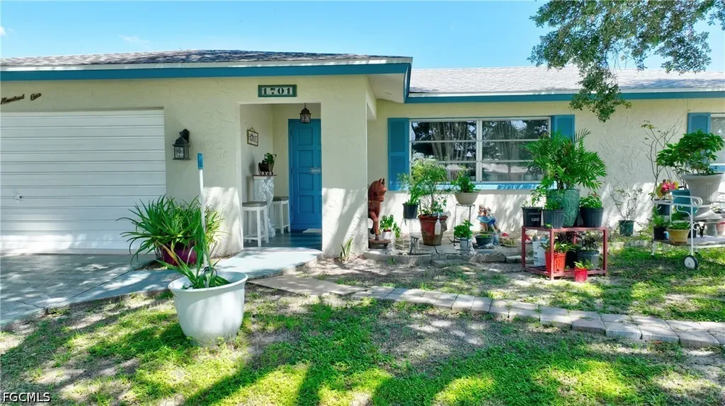 1701 Ridgecrest Street Lehigh Acres FL 33936
