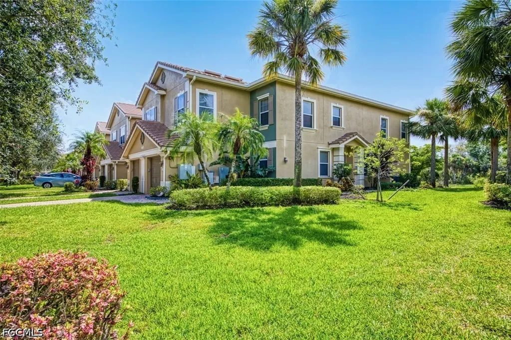3230 Cottonwood Bend Fort Myers FL 33905