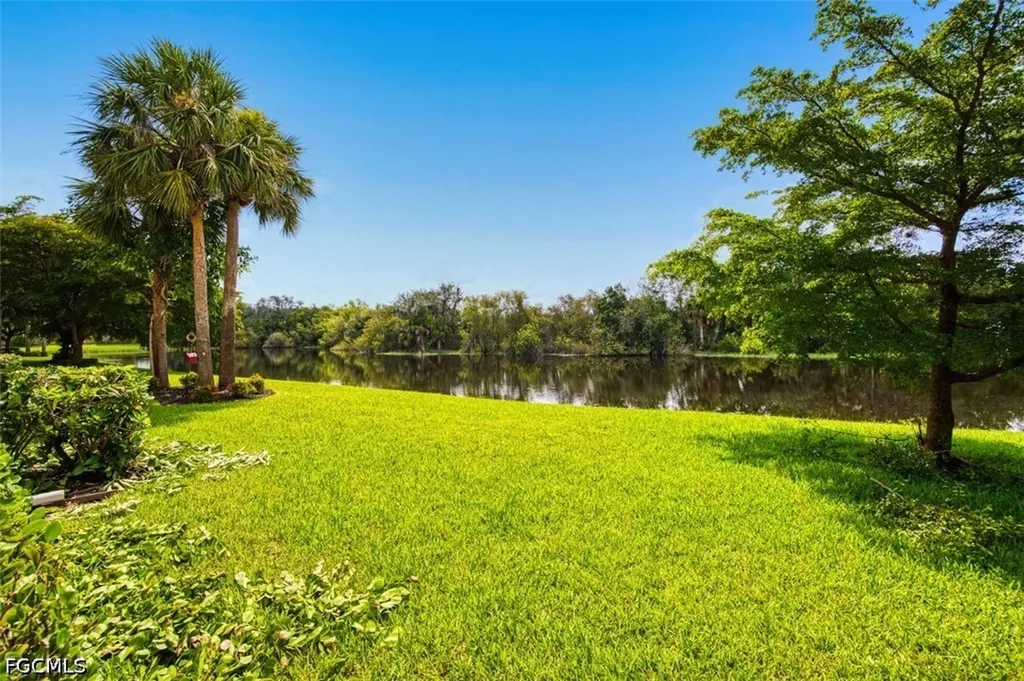 3230 Cottonwood Bend Fort Myers FL 33905