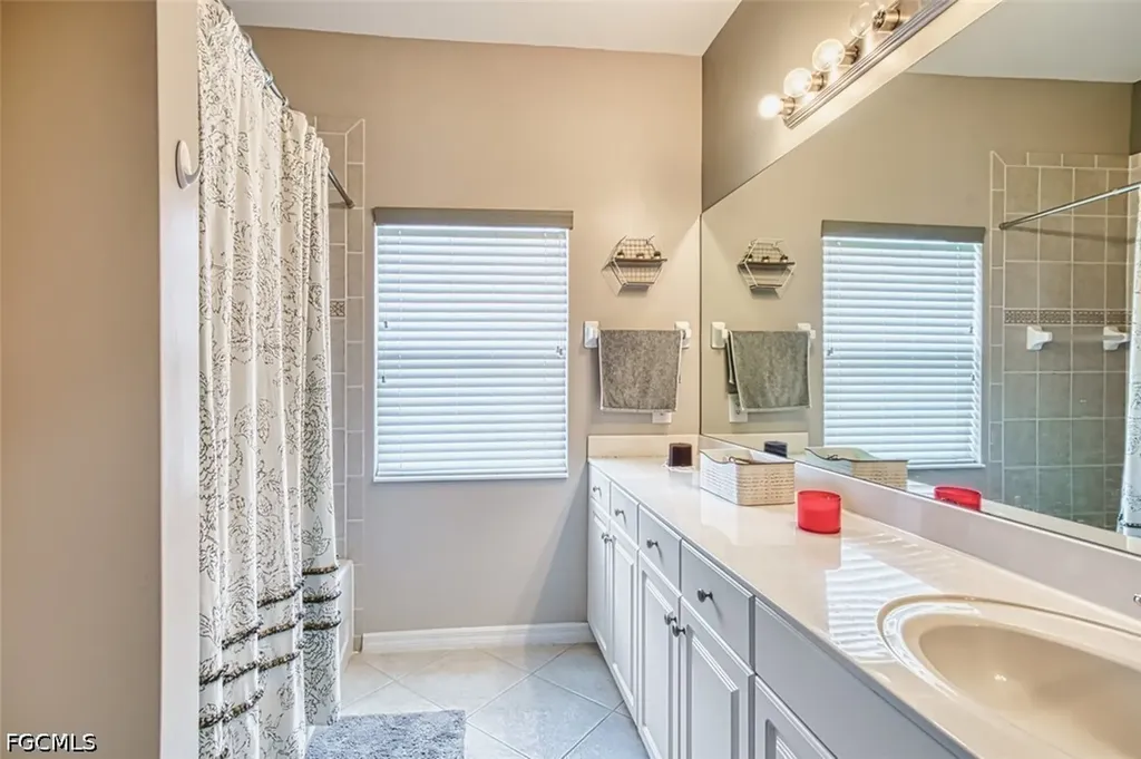 3230 Cottonwood Bend Fort Myers FL 33905