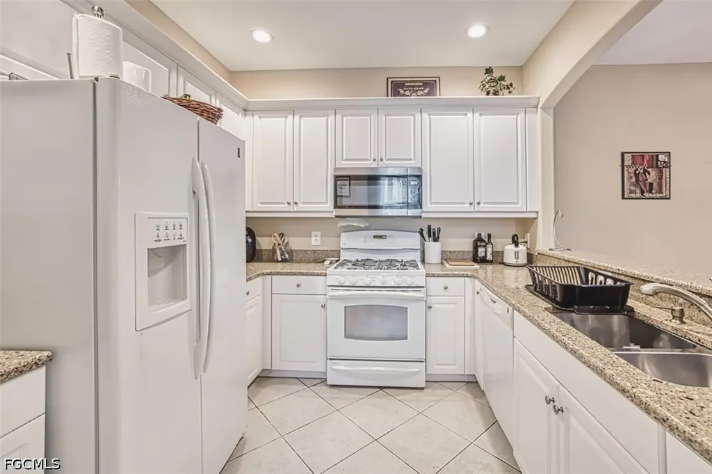 3230 Cottonwood Bend Fort Myers FL 33905